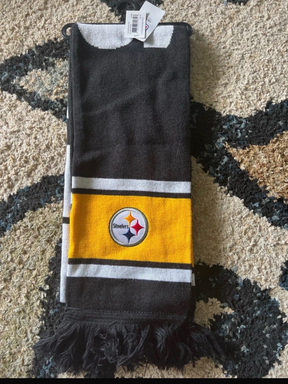 NFL Pittsburgh Steelers Black and Gold Knit Team Scarf